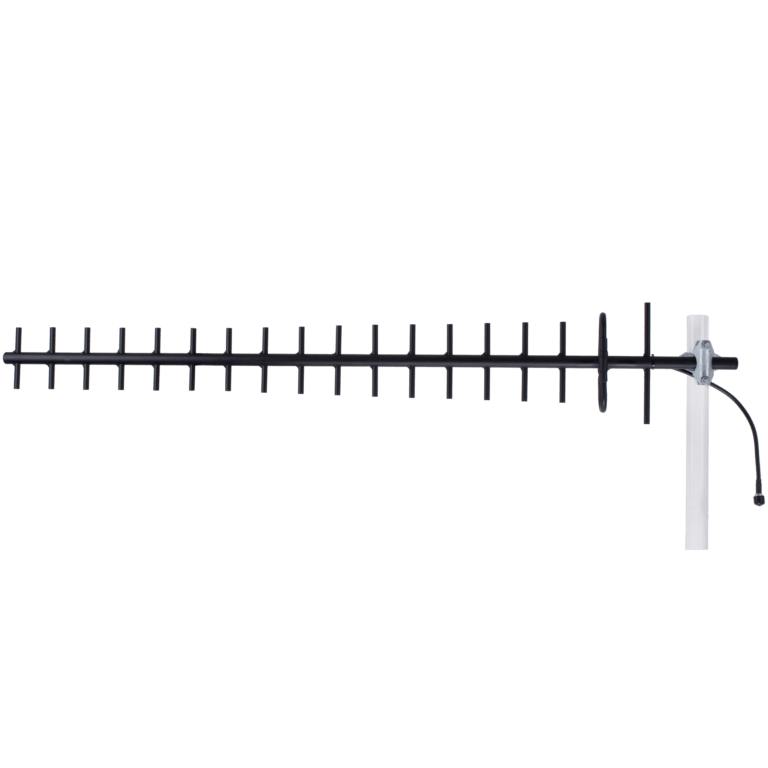 Blackhawk 4G Low Band Yagi Antenna, 698 to 960 MHz