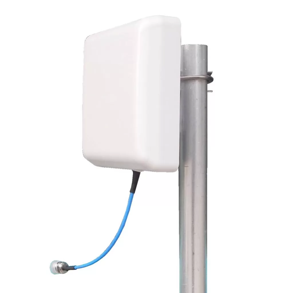 Powertec 4G-5G Outdoor Wall Mount Antenna, 698 To 4000 MHz, 4.3-10 Female